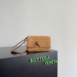 Mirror Quality Replica Bottega Veneta Andiamo Suede Clutch in Brown Clone