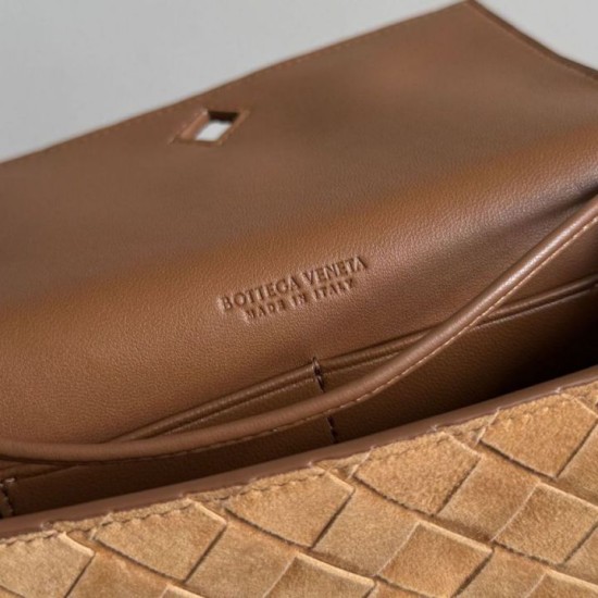 Mirror Quality Replica Bottega Veneta Andiamo Suede Clutch in Brown Clone