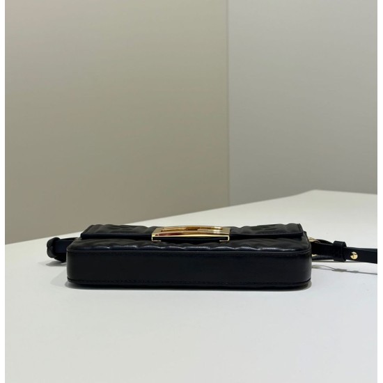 Mirror Quality Replica Fendi Baguette Top Handle Bag with Embossed FF Logo Black Clone