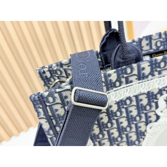 Mirror Quality Replica Dior Book Tote Small/Medium/Large with Oblique Embroidery and Shoulder Strap in Black Clone