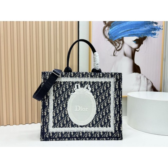 Mirror Quality Replica Dior Book Tote Small/Medium/Large with Oblique Embroidery and Shoulder Strap in Black Clone