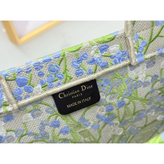 Luxury Replica Dior Book Tote Small/Medium/Large with Lily of the Valley Pattern in Green Knockoff Mirror Quality Replica Dior Book Tote Small/Medium/Large with Lily of the Valley Pattern in Green Clone