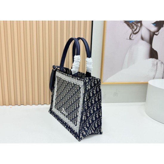 Luxury Replica Dior Book Tote Bag with Embroidery and White Lace Frame in Black Knockoff Mirror Quality Replica Dior Book Tote Bag with Embroidery and White Lace Frame in Black Clone
