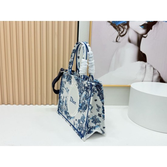 Mirror Quality Replica Dior Book Tote Small/Medium/Large with Toile de Jouy Embroidery in Blue/White Clone