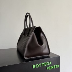 Luxury Replica Barbara Bottega Veneta Tote Bag in Coffee Knockoff Mirror Quality Replica Barbara Bottega Veneta Tote Bag in Coffee Clone
