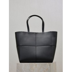 Mirror Quality Replica YSL Saint Laurent Carré Tote Bag Black Clone