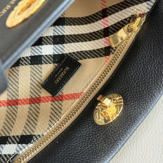 Luxury Replica Burberry Cotswolds Tote Bag in Black Knockoff Mirror Quality Replica Burberry Cotswolds Tote Bag in Black Clone