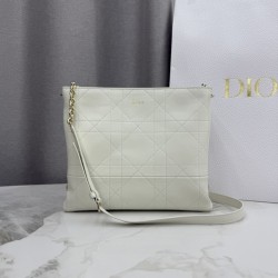 Mirror Quality Replica Dior Trianon bags with flat macrocannage chain in white Clone