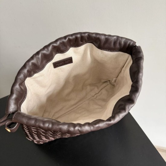 Luxury Replica Bottega Veneta Intrecciato Drawstring Bags in Coffee Knockoff Mirror Quality Replica Bottega Veneta Intrecciato Drawstring Bags in Coffee Clone