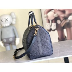 Luxury Replica Louis Vuitton Keepall Bandoulière 45 Handbag M26460 Black Knockoff Mirror Quality Replica Louis Vuitton Keepall Bandoulière 45 Handbag M26460 Black Clone