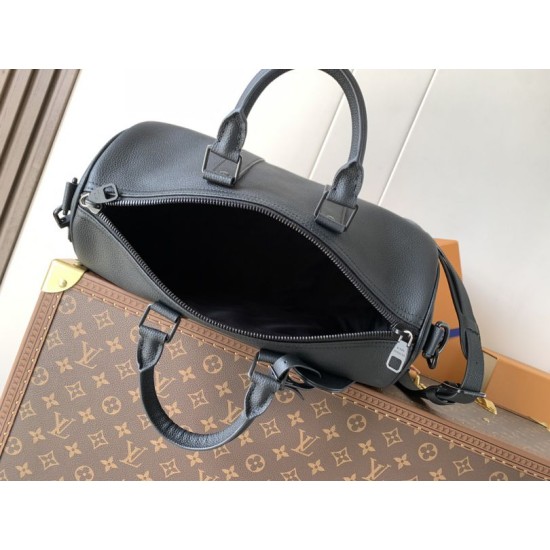 Luxury Replica Louis Vuitton Keepall Bandoulière 35 Bag M15249 Black Knockoff Mirror Quality Replica Louis Vuitton Keepall Bandoulière 35 Bag M15249 Black Clone