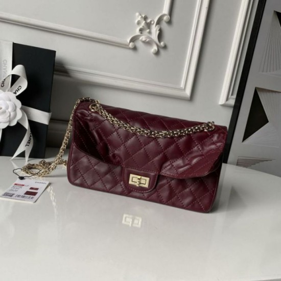 Luxury Replica Chanel Reissue 2.55 26S Wrinkled/Puffed Leather Double Flap Bag A37586 Burgundy Knockoff Mirror Quality Replica Chanel Reissue 2.55 26S Wrinkled/Puffed Leather Double Flap Bag A37586 Burgundy Clone