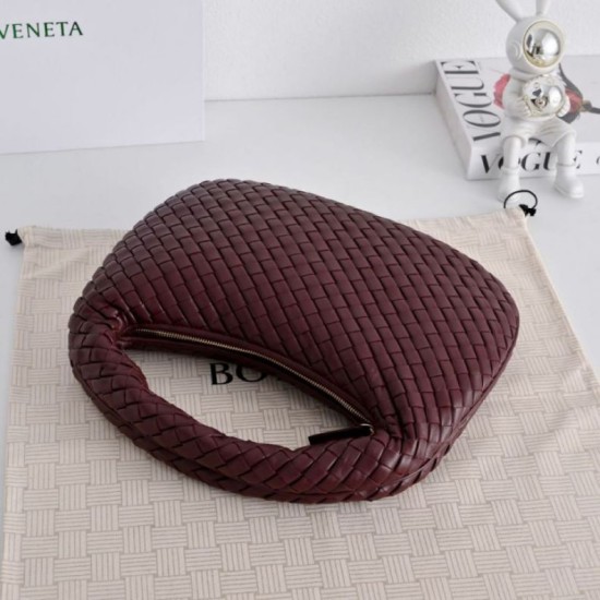Mirror Quality Replica Bottega Veneta Veneta Intrecciato Medium Crossbody Bag Bordeaux Clone