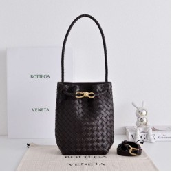 Mirror Quality Replica Bottega Veneta Andiamo Small Bucket Bag Burgundy Clone