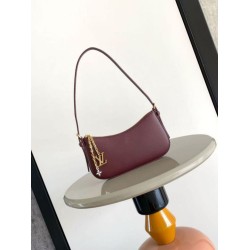 Mirror Quality Replica Bag Louis Vuitton LV Bloom Pochette M25650 Burgundy Clone