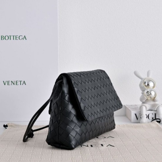 Mirror Quality Replica Bottega Veneta Giorno Intrecciato Shoulder Bag in Black Clone