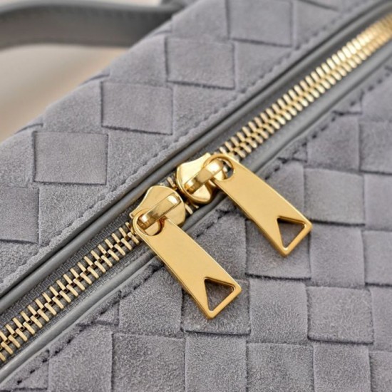 Mirror Quality Replica Bottega Veneta Makeup Case in Gray Suede Clone