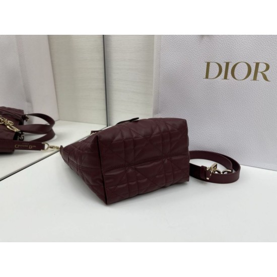 Luxury Replica Dior Toujours Small Vertical Tote Bag in Burgundy Knockoff Mirror Quality Replica Dior Toujours Small Vertical Tote Bag in Burgundy Clone