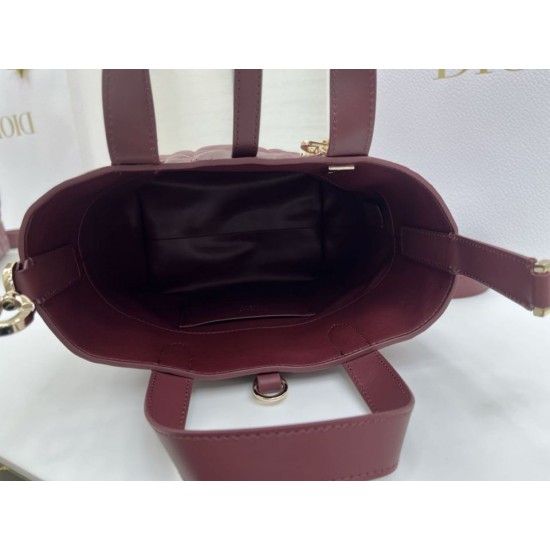 Luxury Replica Dior Toujours Small Vertical Tote Bag in Burgundy Knockoff Mirror Quality Replica Dior Toujours Small Vertical Tote Bag in Burgundy Clone