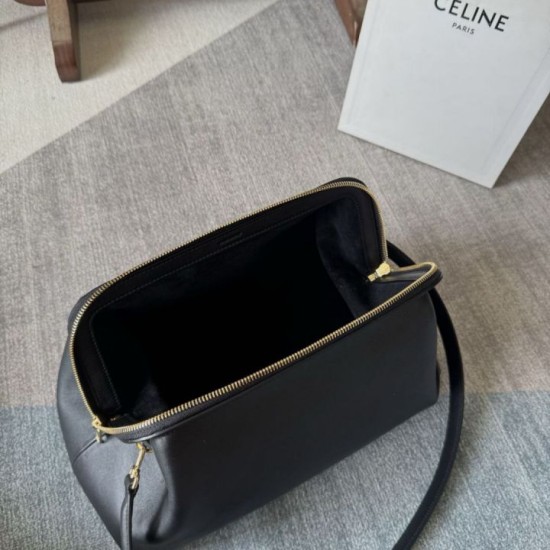 Mirror Quality Replica Celine Doctor Clutch in Black Clone