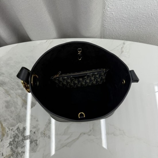 Mirror Quality Replica Dior Médaillon Medium Bucket Bag M1532 Black Clone