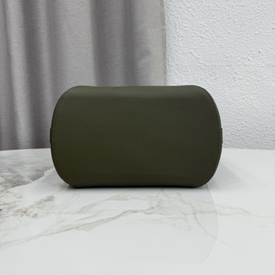 Mirror Quality Replica Dior Médaillon Medium Bucket Bag M1532 Dark Green Clone