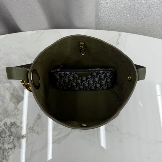 Mirror Quality Replica Dior Médaillon Medium Bucket Bag M1532 Dark Green Clone