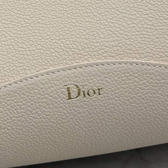 Mirror Quality Replica Dior Médaillon Medium Bucket Bag M1532 Beige Clone