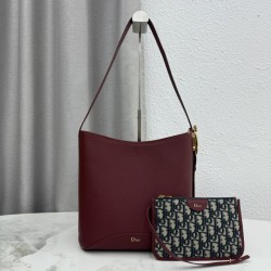Mirror Quality Replica Dior Médaillon Medium Bucket Bag M1532 Burgundy Clone