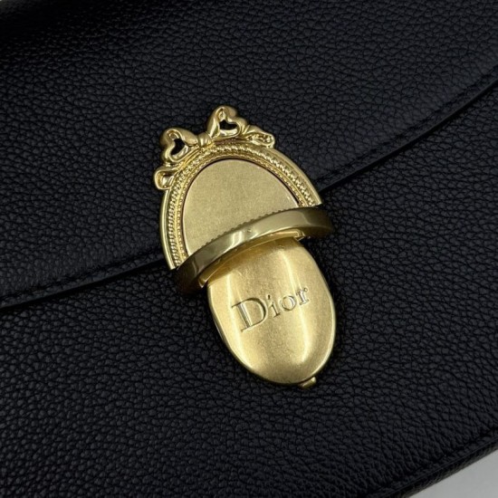 Luxury Replica Dior Medallion Crossbody Bag M3920 Black Knockoff Mirror Quality Replica Dior Medallion Crossbody Bag M3920 Black Clone