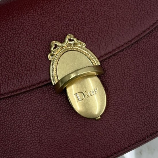 Luxury Replica Dior Medallion Crossbody Bag 23cm M3920 Burgundy Knockoff Mirror Quality Replica Dior Medallion Crossbody Bag 23cm M3920 Burgundy Clone