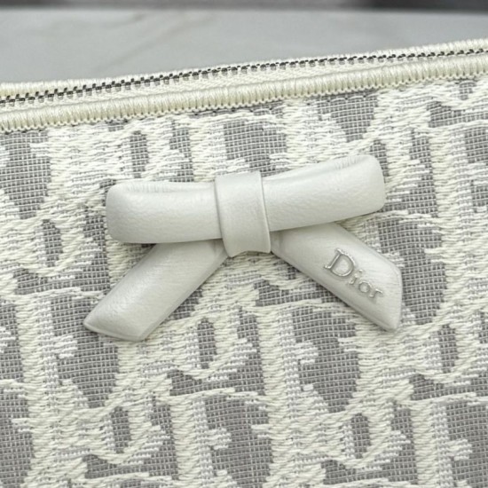 Mirror Quality Replica Dior Oblique Bow Chain clutch S2504 beige/gray Clone
