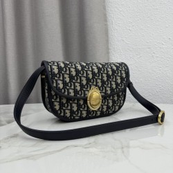 Luxury Replica Dior Medallion shoulder bag M3920 Oblique blue Knockoff Mirror Quality Replica Dior Medallion shoulder bag M3920 Oblique blue Clone