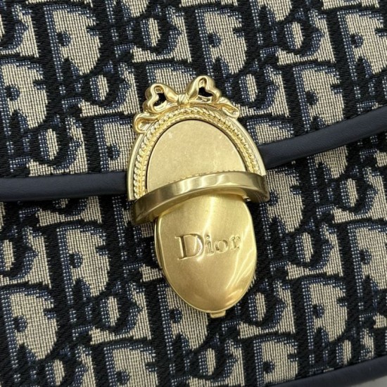 Luxury Replica Dior Medallion shoulder bag M3920 Oblique blue Knockoff Mirror Quality Replica Dior Medallion shoulder bag M3920 Oblique blue Clone