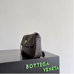 Mirror Quality Replica Bottega Veneta Madison Shoulder Bag Burgundy Woven Fabric Clone