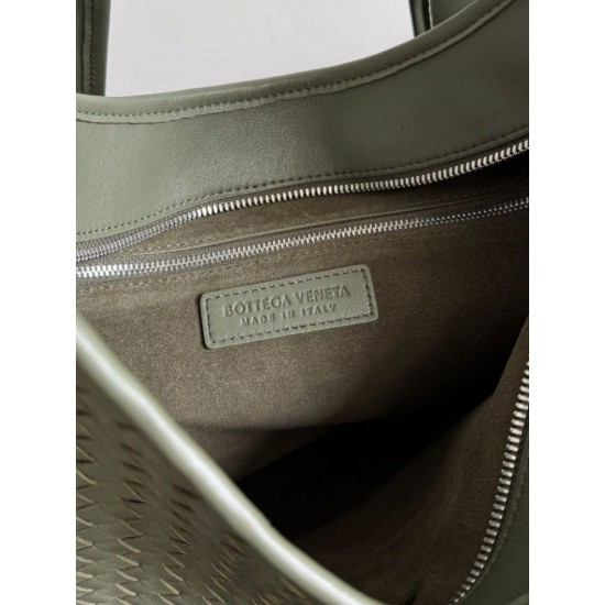 Mirror Quality Replica Bottega Veneta Veneto Men's Hobo Bag Clone