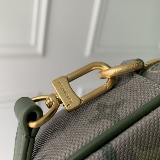 Mirror Quality Replica Louis Vuitton Trocadéro Mini Bag Men's M26937 Clone