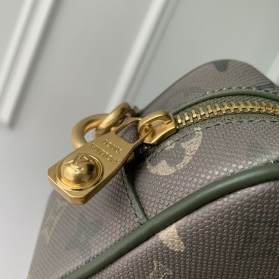 Mirror Quality Replica Louis Vuitton Trocadéro Mini Bag Men's M26937 Clone