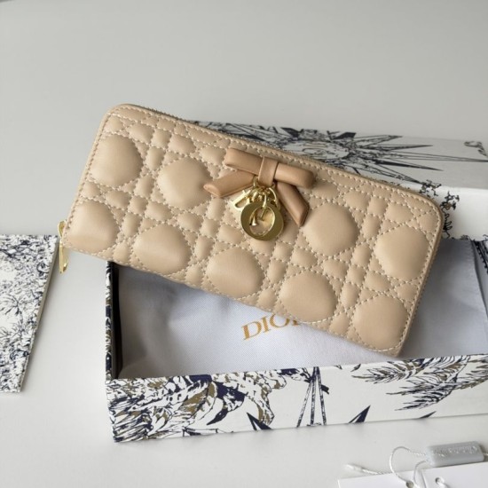 Mirror Quality Replica Dior Lady Dior Voyageur Zip Around Wallet Apricot Clone
