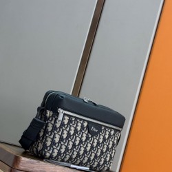 Mirror Quality Replica Dior Rider Shoulder Bag with Oblique Zip Blue Clone