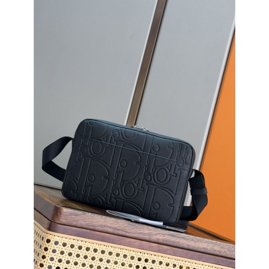 Mirror Quality Replica Dior Rider Shoulder Bag with Zip Black Clone