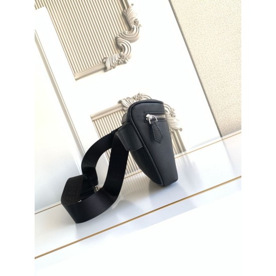 Mirror Quality Replica Fendi FF Fabric Belt Bag Black Clone