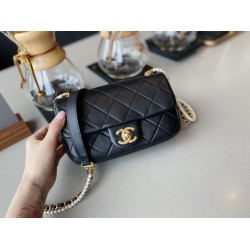Replica New Mini Crystal Pearls Chain Bag AS2210 Black Replica New Mini Crystal Pearls Chain Bag AS2210 Black