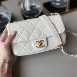 Replica New Mini Crystal Pearls Chain Bag AS2210 White