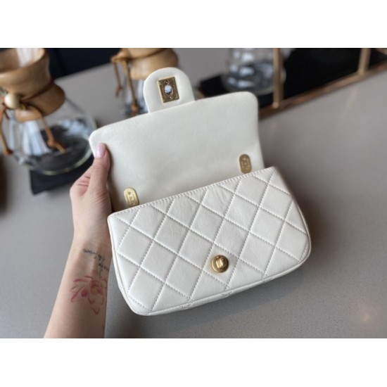 Replica New Mini Crystal Pearls Chain Bag AS2210 White