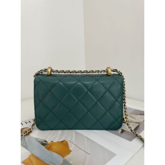 Replica Vintage Mini Flap Bag AS2615 Green