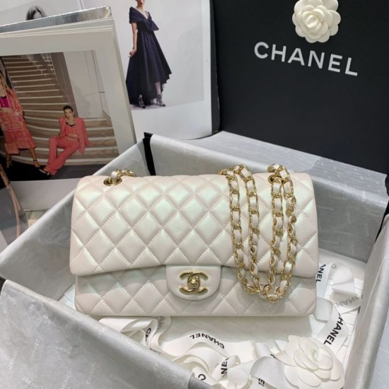 Fake Classic Flap Bag A1112 Beige Replica