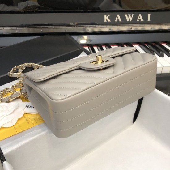 Replica Classic Flap Bag A1117 Gray Gold Hardware
