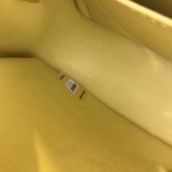 Replica Classic Flap Bag A1116 Yellow