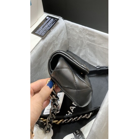 Fake 19 Waist Bag AS1163 Black Replica